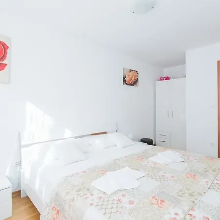 Budimir Apartman Supetar