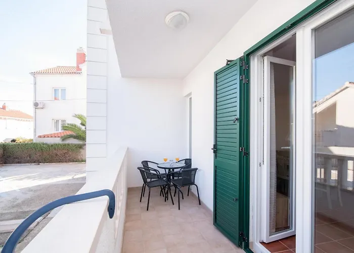 Budimir アパート *